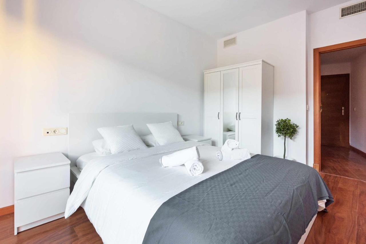 Pineapple Rosaleda 13 Apartment Malaga Exterior photo